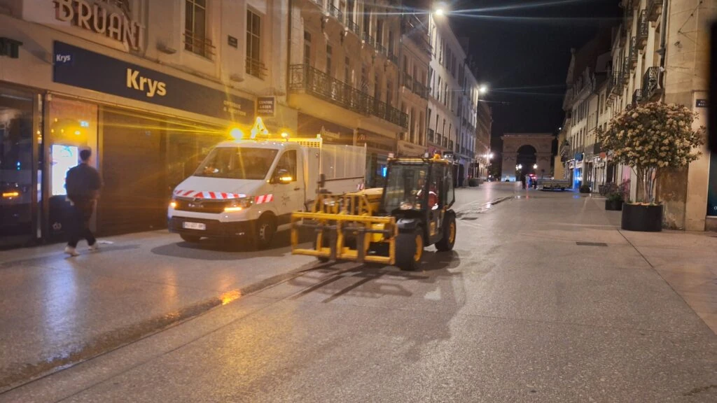 Dijon : la Rue de la Liberté se met au vert