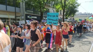 À Dijon, La France insoumise dénonce le refus du passage de la Pride en centre-ville