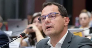 Jérôme Durain rend hommage à Pierre Terrier, figure engagée du monde agricole régional