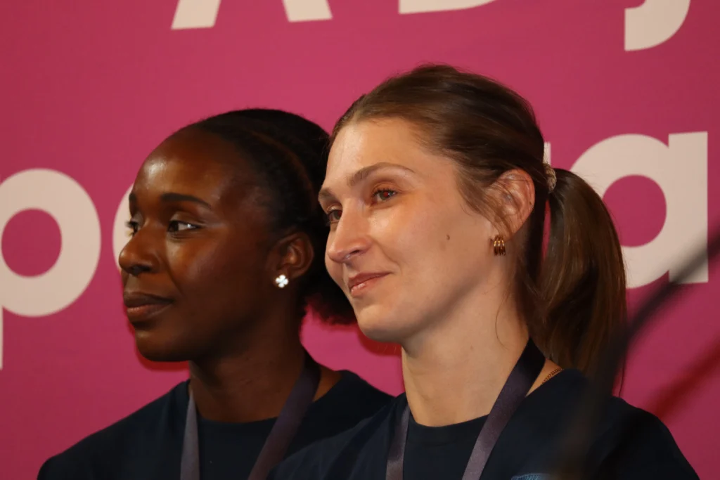 En images. Dijon célèbre les championnes d’Europe de la JDA Handball