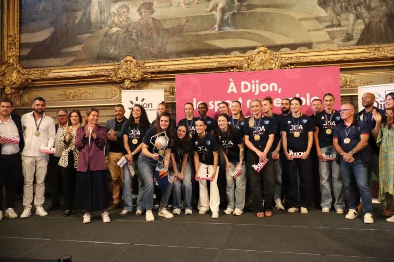 Dijon a célébré les championnes d’Europe de la JDA Handball au Palais des Ducs