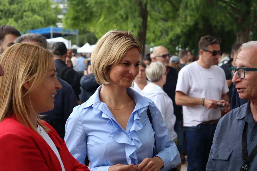 En images : la Fête du Port du Canal attire de nombreux visiteurs à Dijon