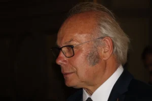 Fortes chaleurs : Pierre Pribetich annule sa permanence parlementaire à Marsannay-la-Côte