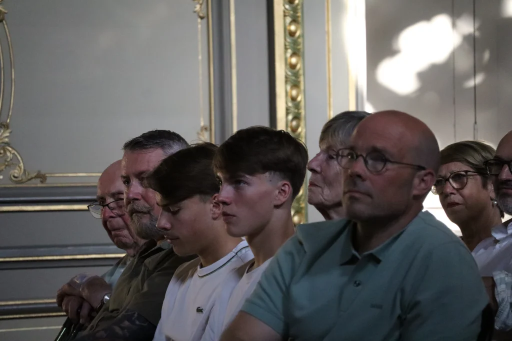 En images : Nathalie Koenders décorée de la Légion d’honneur à la mairie de Dijon
