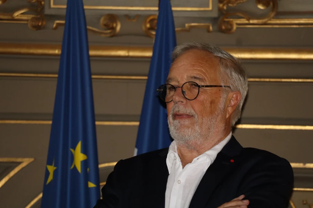 En images : Nathalie Koenders décorée de la Légion d’honneur à la mairie de Dijon