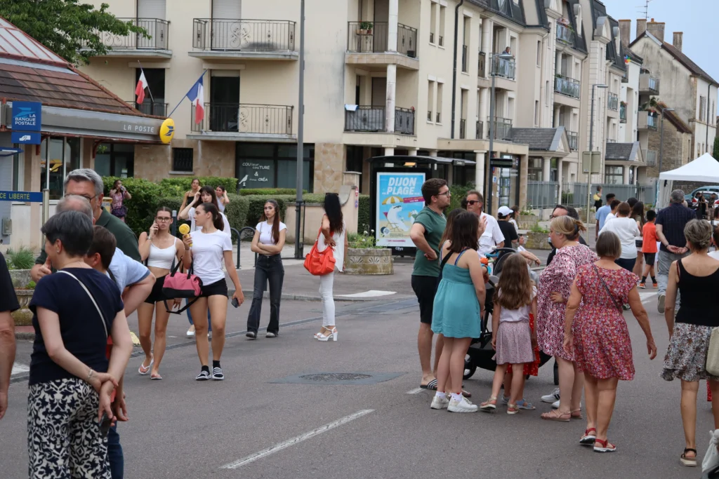 En images : Chevigny-Saint-Sauveur a vibré au rythme de la Fête de la Musique