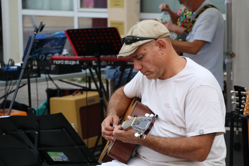 En images : Chevigny-Saint-Sauveur a vibré au rythme de la Fête de la Musique